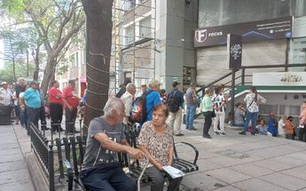 Adultos mayores reciben pensión del Bienestar en NL | Especial