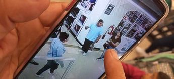 Roban celular a niño con síndrome de Down en Monterrey | Especial