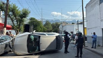 El hecho se registró por la tarde del viernes en el cruce de las calles Héroes de Nacozari y José María Michelena. | Foto: Cortesía