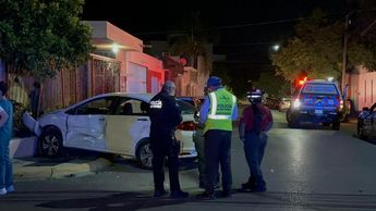 Elementos de Tránsito de Monterrey atendieron el hecho. | Edgar Plata