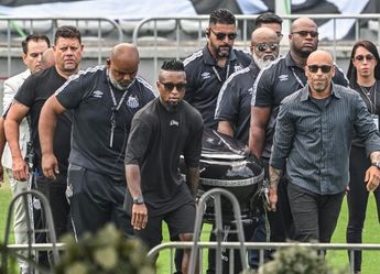 Comienza el velatorio de Pelé / AFP