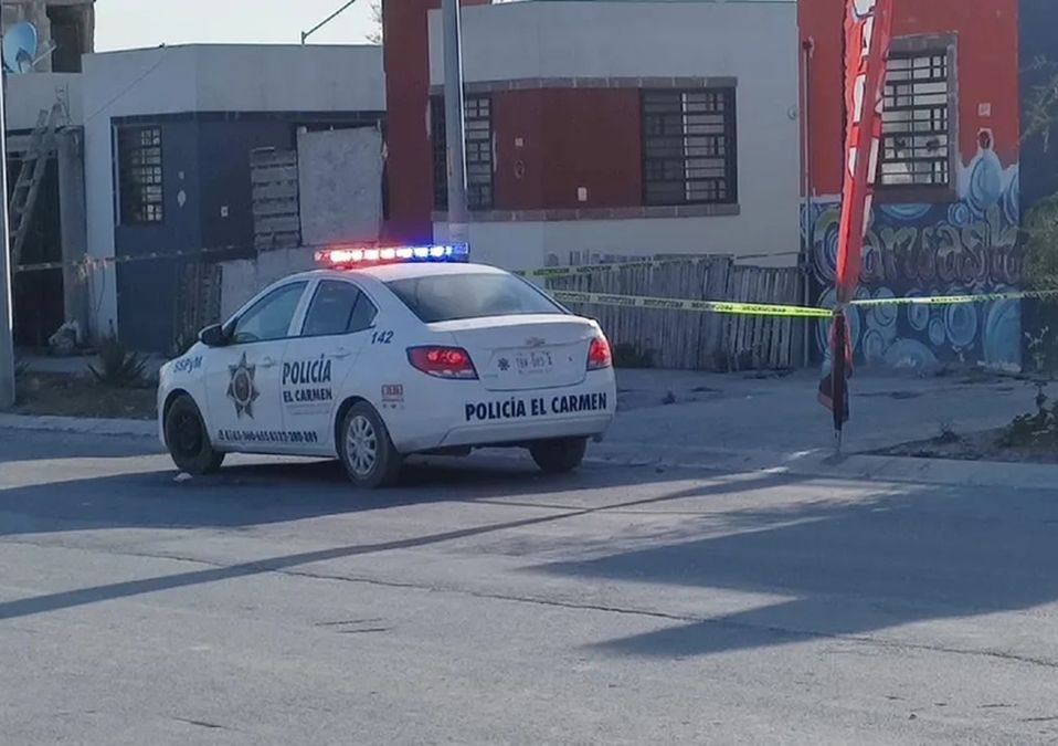 Hallan cuerpo enterrado en un car wash en El Carmen, NL