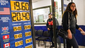 Los bancos no operan los sábados y domingos | Cuartoscuro