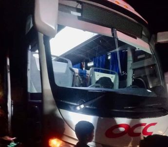 Se registraron actos violentos en carreteras de la zona.