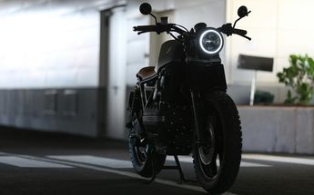La licencia A1 es para que puedas conducir únicamente moto y la A2 es para que conduzcas moto y auto | Pexels