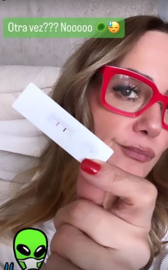 Andrea Legarreta nuevamente da positivo a covid-19