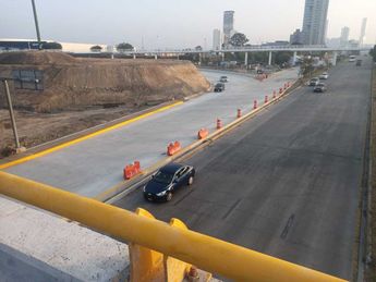 Antes de la tercera gasa los automovilistas podían tardar hasta 20 minutos para retornar / Leslie Mora