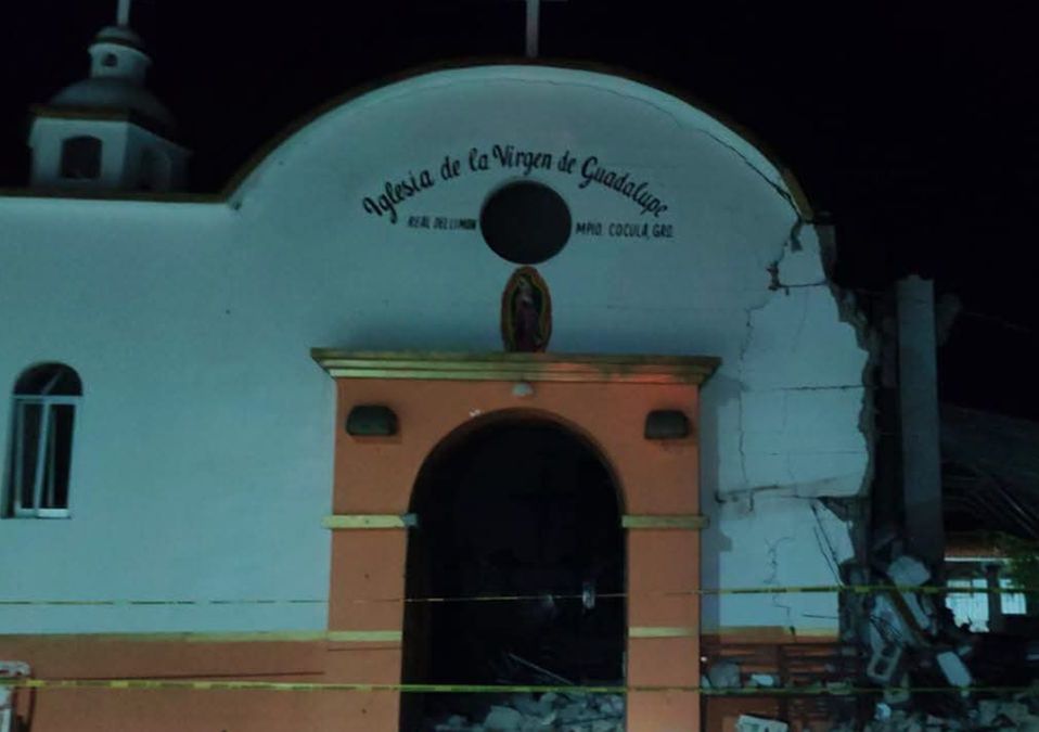 Una fuerte explosión de pirotecnia provocó afectaciones en Cocula, Guerrero; hay varios lesionados y al menos 3 muertos. | SGIRPC Guerrero