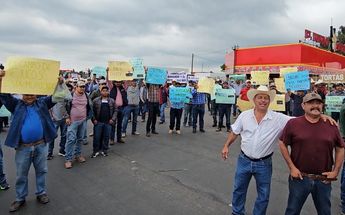 Trabajadores del campo tomaron algunas carreteras de Jalisco para exigir un precio más justo por el maíz | Juan Carlos Munguía