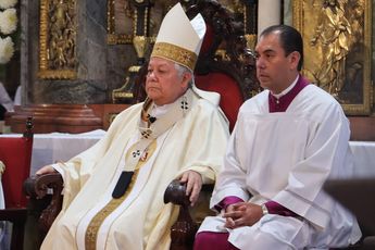 El Arzobispo Víctor Sánchez Espinosa durante las ordenaciones diaconales en Puebla, 2024 / EsImagen