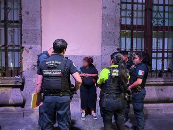 La policía de Guadalajara se puso en contacto con la joven para ayudarla a regresar a casa. | Foto: Policía Municipal de Guadalajara