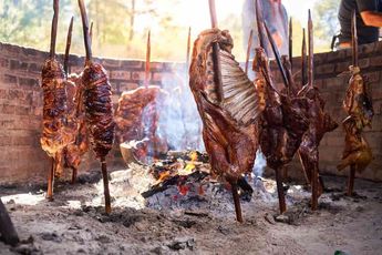 El cabrito, la machaca y otros platillos típicos de Saltillo reflejan la tradición culinaria que distingue a la capital de Coahuila. | Pexels