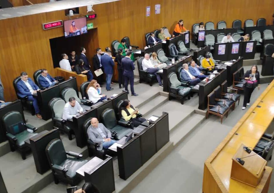 Congreso de Nuevo León / Kevin Recio