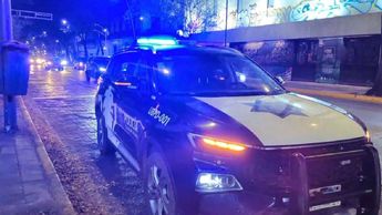 Patrulla de la policía de Guadalajara / Vicente Torres