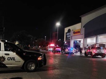 Ataque a balazos dentro de restaurante en Escobedo. | Leyda Estrada