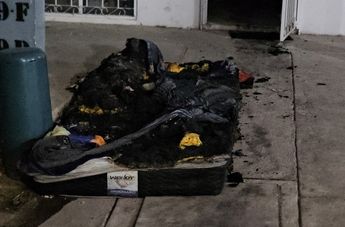 Colchón calcinado como resultado del incendio en la vivienda de Tlaquepaque | Telediario