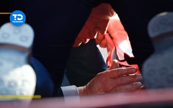 Trump en el suelo tras tiroteo en su contra en Pensilvania/Jorge Menéndez