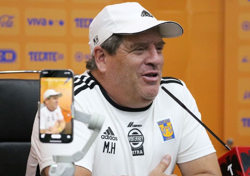 Miguel Herrera previo al clásico 128 / @robertoflores