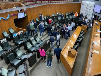 Congreso de Nuevo León / Kevin Recio