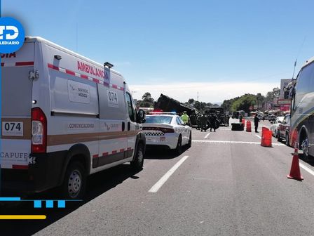 La Guardia Nacional acordona un carril de la autopista México-Puebla tras un accidente | Agencia Es Imagen | Archivo