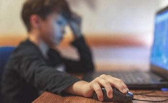 Detienen a hombre en un gran caso de 'grooming' a menores en Austria