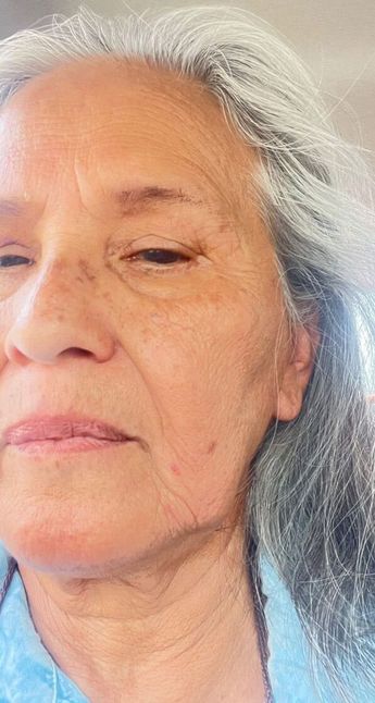 El hombre reaccionó de forma violenta y agredió físicamente a la mujer cuando intentaba tomar fotografías.