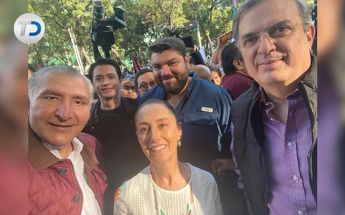 Asistentes de marcha de AMLO. | Especial