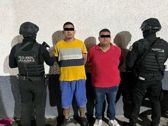 Detenidos con armas y drogas por la Policía de Juárez en la colonia Monte Kristal. | Cortesía