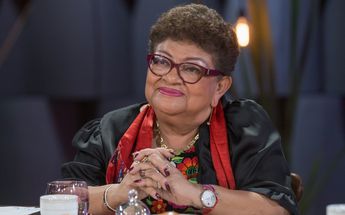 Ernestina Godoy / Jorge González
