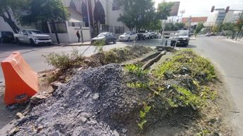 Obras inconclusas en colonia Florida Monterrey