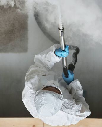 Autoridades educativas pidieron atender únicamente los avisos oficiales sobre el regreso tras la fumigación. | Pexels