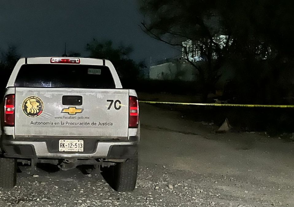 Encuentran cuerpo calcinado dentro de auto abandonado en Apodaca. | Mayte Villasana
