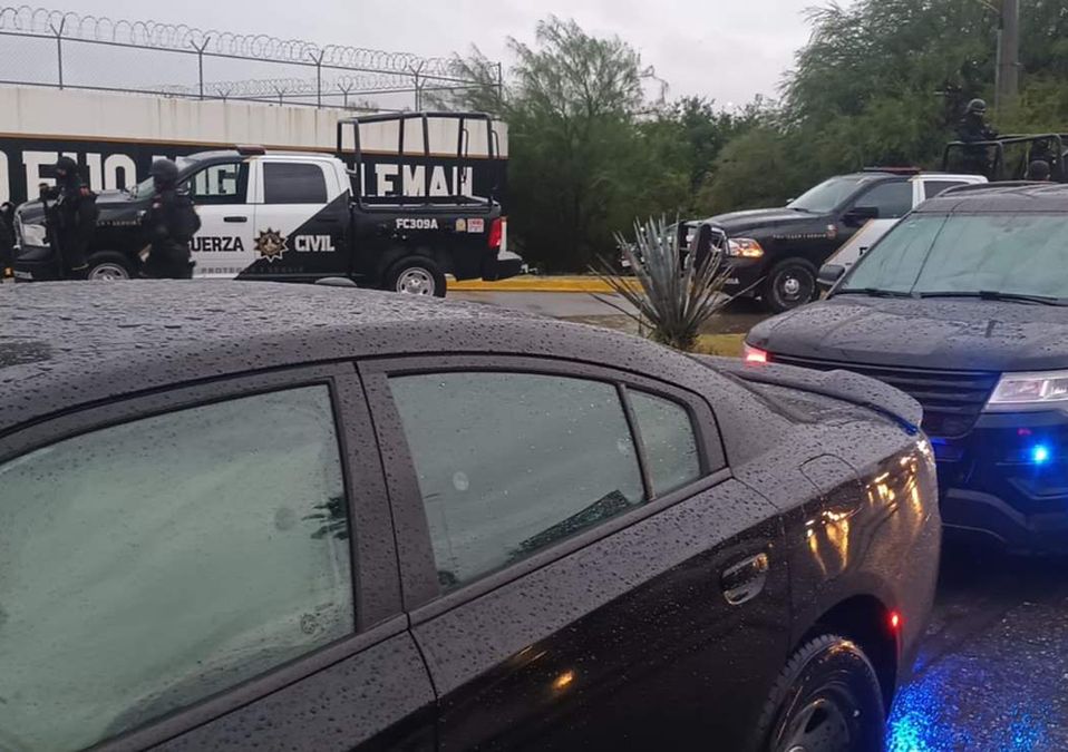 El cuartel de Fuerza Civil en Apodaca fue atacado la mañana del viernes. | Fabricio Gallegos
