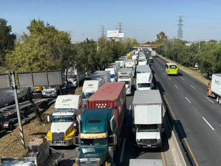 Conoce AQUÍ las últimas noticias sobre la Autopista México-Querétaro, una de las vías más transitadas y estratégicas del país.