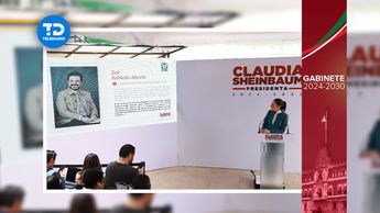 Zoé Robledo y Claudia Sheinbaum en el MIDE 25 de julio