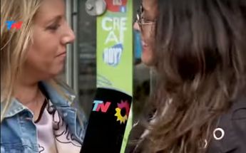 La distancia entre la periodista y la mujer era mínima / TN