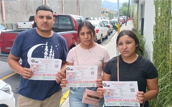Familiares de Don Urbano exigen ayuda | Fabricio Gallegos