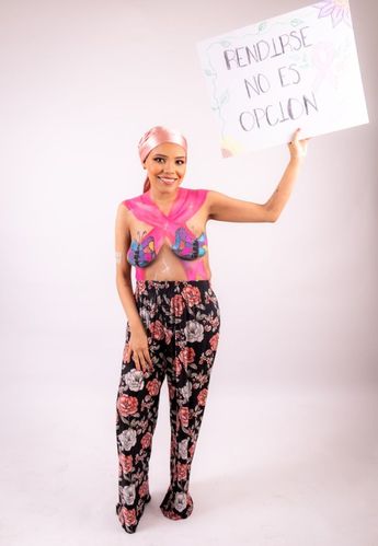 Alondra Duarte lucha contra el cáncer de mama desde el 2023 (FOTO FACEBOOK)