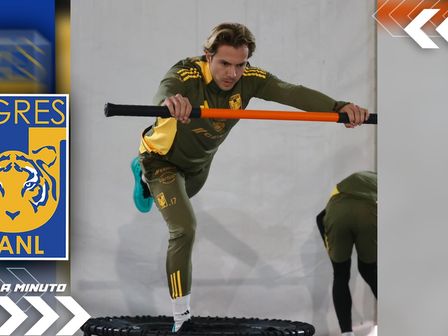 Sebastián Córdova en la sesión de gimnasio en la pretemporada de Tigres / @TigresOficial