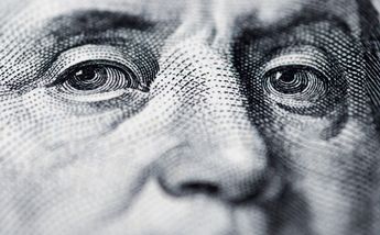 El dólar se apreciaba ante una debilidad del dólar tras dos jornadas de pérdidas/ Shutterstuck