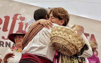 Delfina Gómez en un acto de campaña /@delfinagomeza
