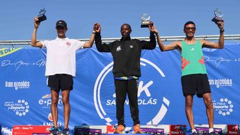 Stephen Ndege y Yeini Santa Cruz se consagraron como ganadores absolutos del medio maratón nicolaíta tras dominar sus respectivas ramas. | Cortesía