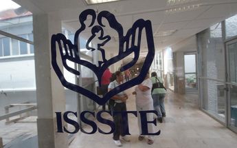 ISSSTE garantiza material necesario en unidades que atienden Covid-19