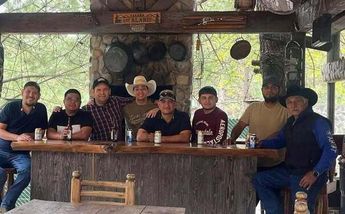 La familia hizo una carne asada antes de morir en el accidente. | Especial