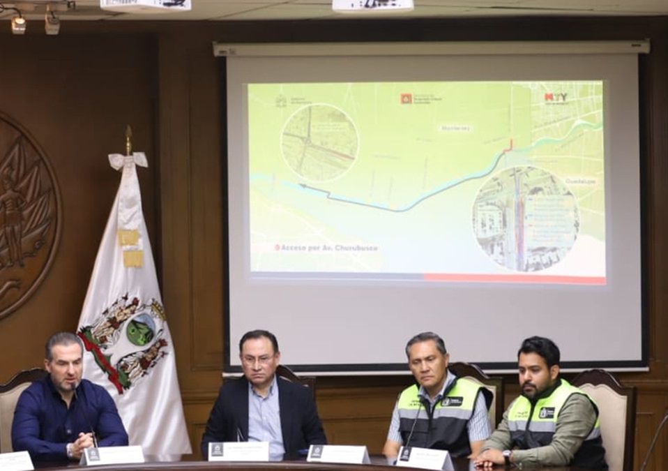 Anuncian carril reversible en Monterrey