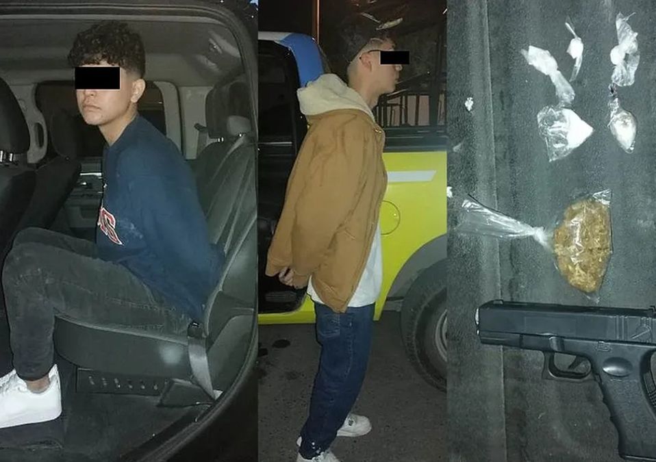 Detienen a dos menores por traer arma y drogas en Monterrey