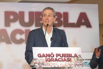El alcalde Pepe Chedraui durante un discurso político en Puebla / Cortesía