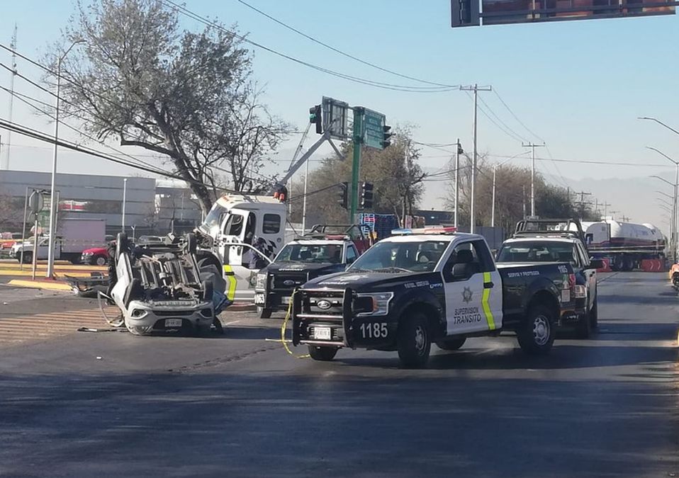 Fue cerca de las 9:00 horas de este jueves que se reportó el accidente. / Cynthia Pardo