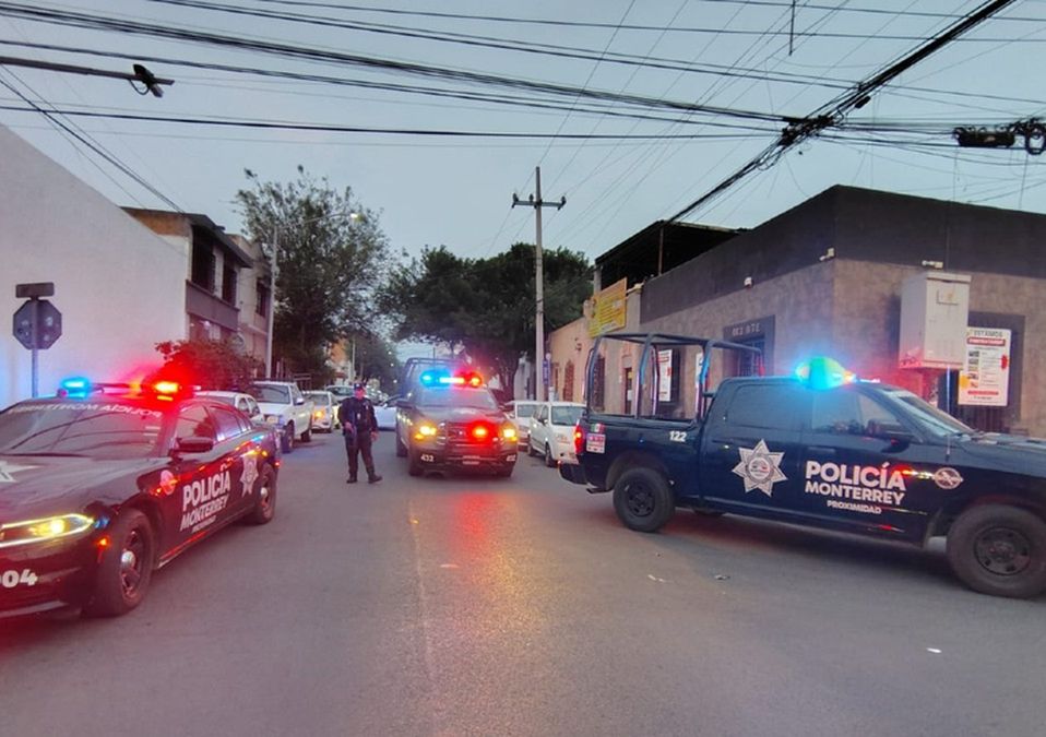 Elementos de Protección Civil de Monterrey y de la Cruz Roja le brindaron los primeros auxilios | Agustín Martínez