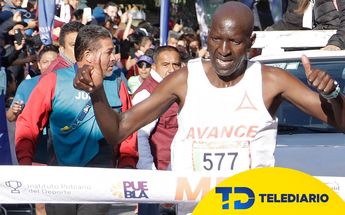 Julius Kibet Koskei con el número 577 ganó el Maratón Internacional de Puebla en la rama varonil / Agencia Enfoque